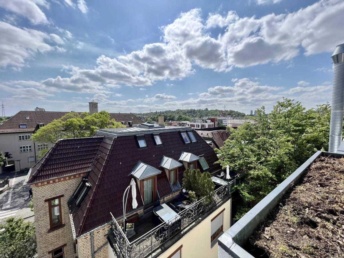 Nujen- Hotel Und Apartment Stuttgart Zuffenhausen Exterior photo